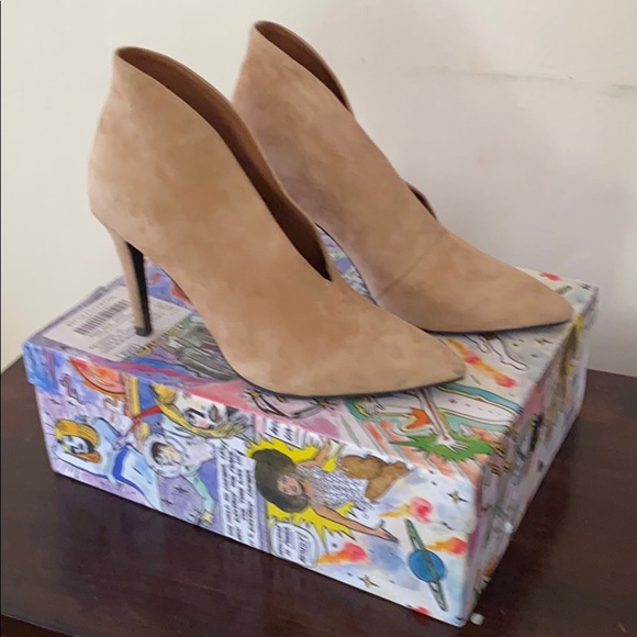 jeffrey campbell electron bootie